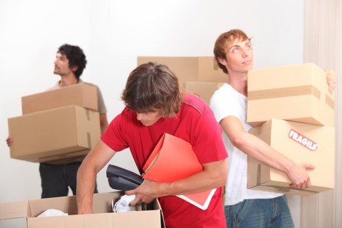 Student move support for flats and shared housing near Knightsbridge